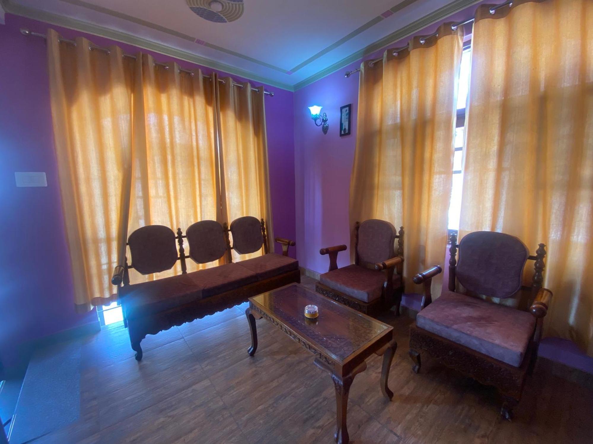 Penthouse Villa Srīnagar Екстериор снимка