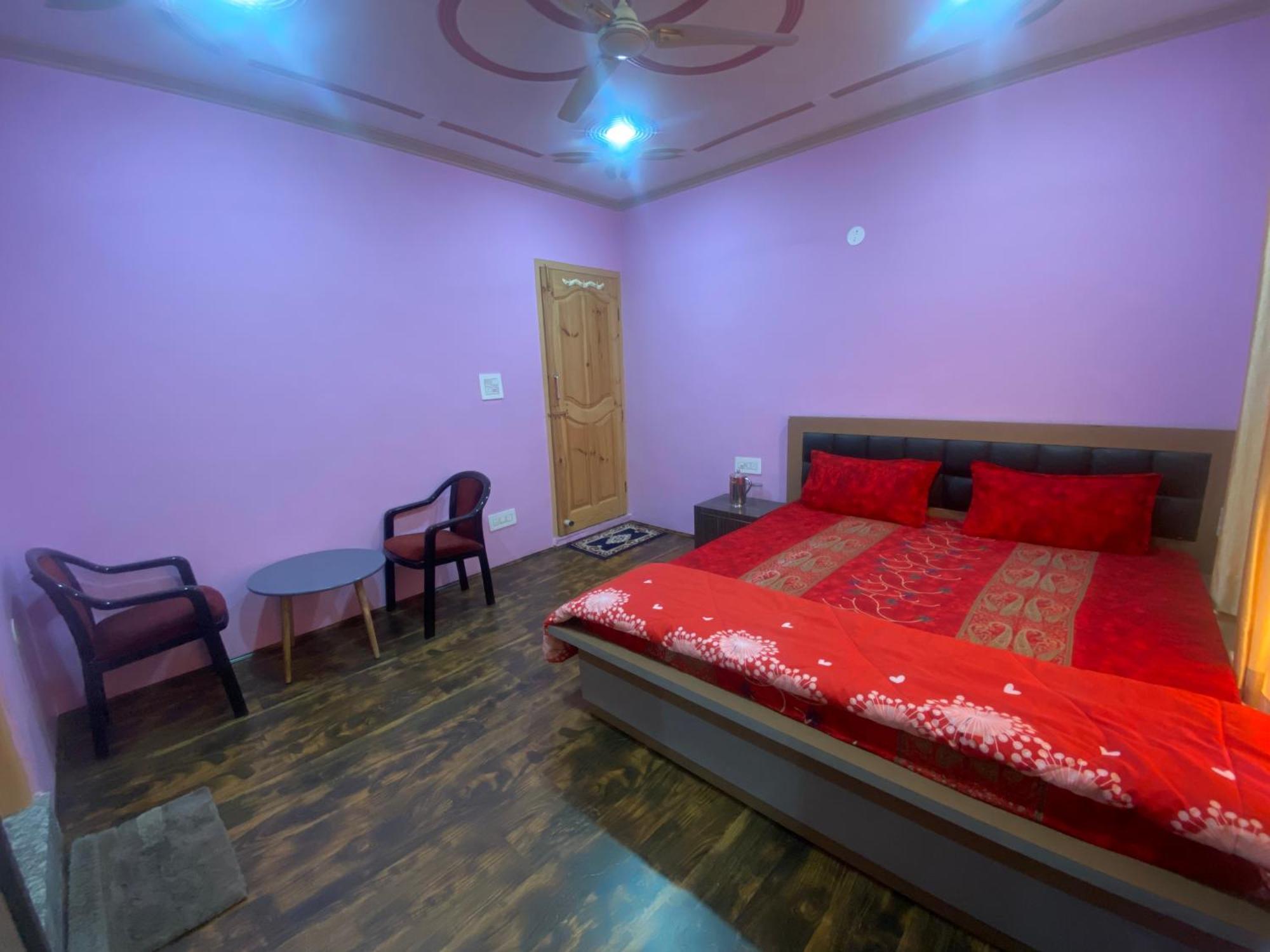 Penthouse Villa Srīnagar Екстериор снимка