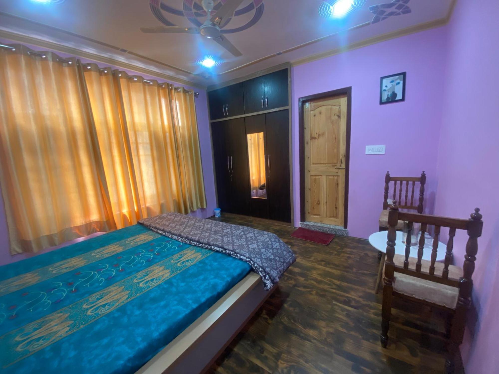 Penthouse Villa Srīnagar Екстериор снимка